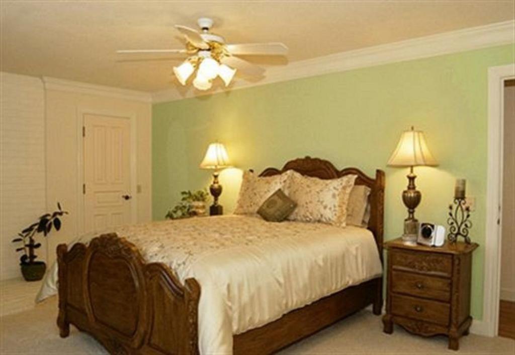 Sierra Sun Cloud Inn - Colfax (Adults Only) Εξωτερικό φωτογραφία