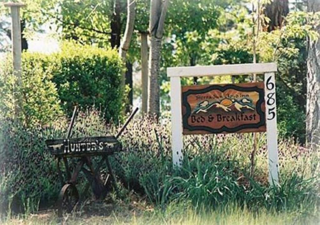 Sierra Sun Cloud Inn - Colfax (Adults Only) Εξωτερικό φωτογραφία
